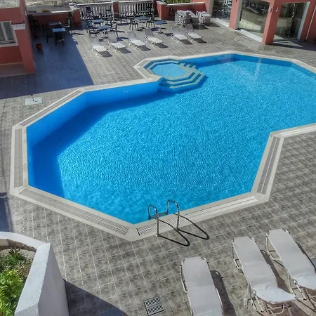 アパートホテル Paradiso Sea View And Pool Corfu イプソス