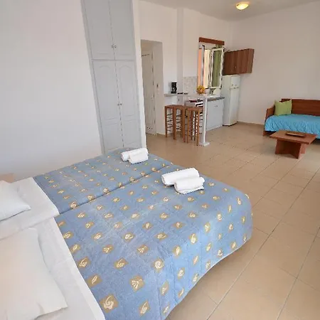 アパートホテル Paradiso Sea View And Pool Corfu