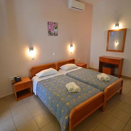 アパートホテル Paradiso Sea View And Pool Corfu イプソス